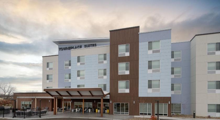 TownePlace Suites New Philadelphia