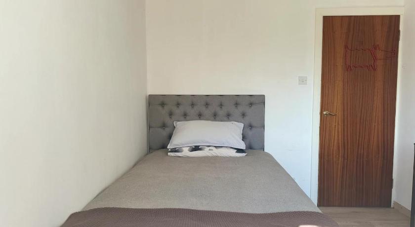 Double Room with Deluxe Bathroom
