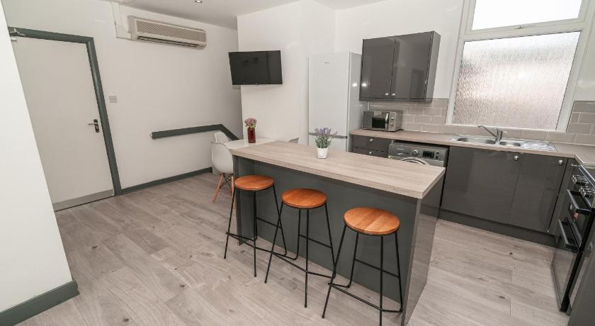 Beautiful 2 Bedroom Apartment in Fleetwood