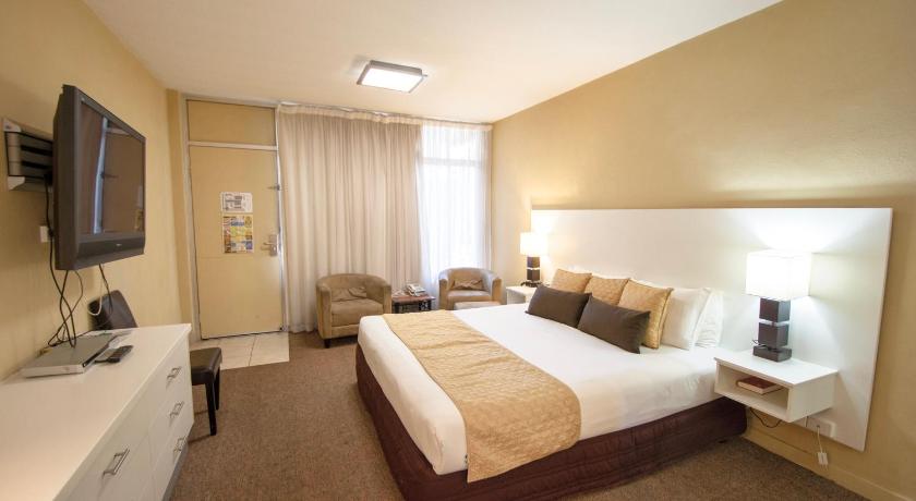 Elkira Motel