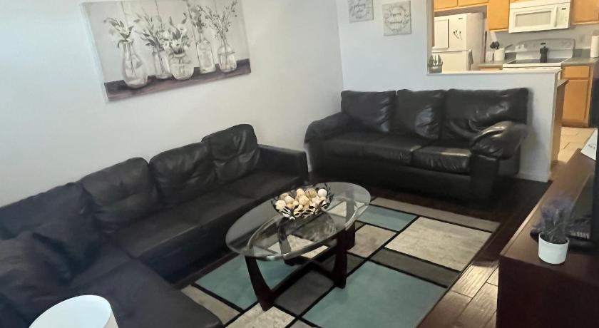 3 Bed 3 Bath Townhome