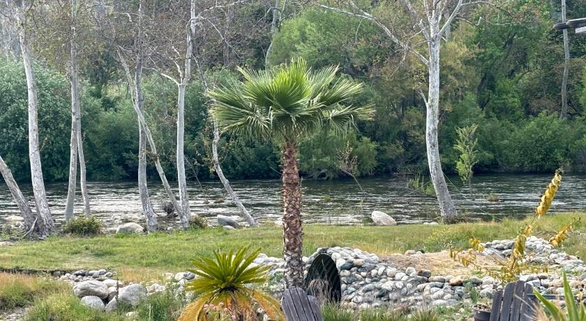 Sequoia River Front Cabins