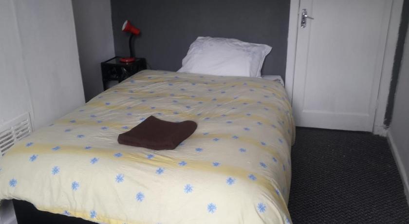 Sports City Guest House