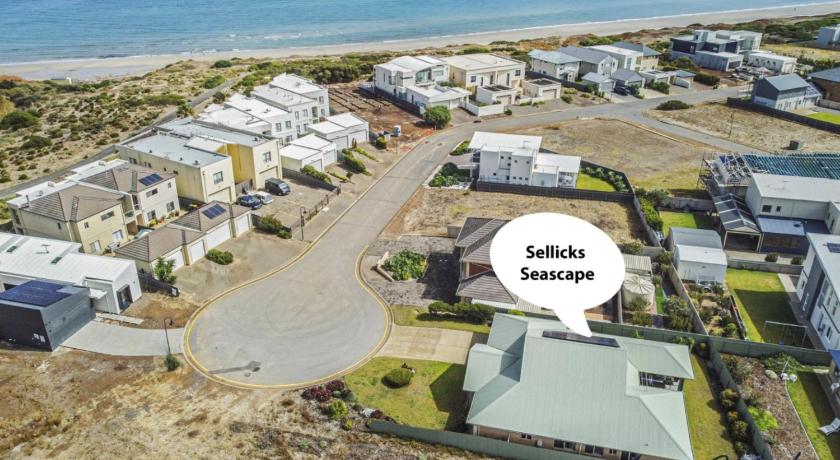 Sellicks Seacsape by Wine Coast Holidays