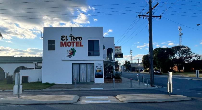El Toro Motel