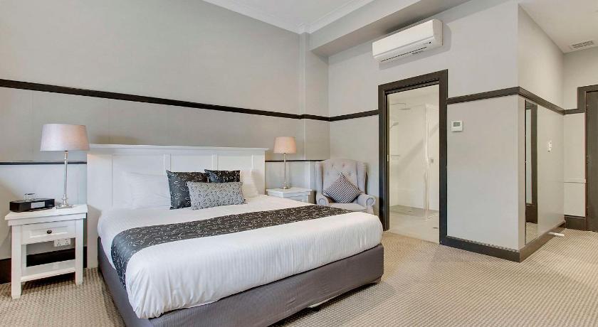 CH Boutique Hotel, Ascend Hotel Collection