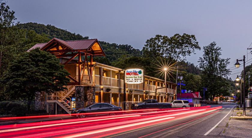 Rivers Edge Motel