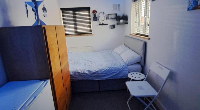 Tilbury Home For short letting