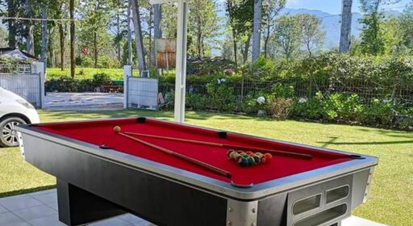 Villa Kebun Teh, 4 Kamar, Kolam, Billiard