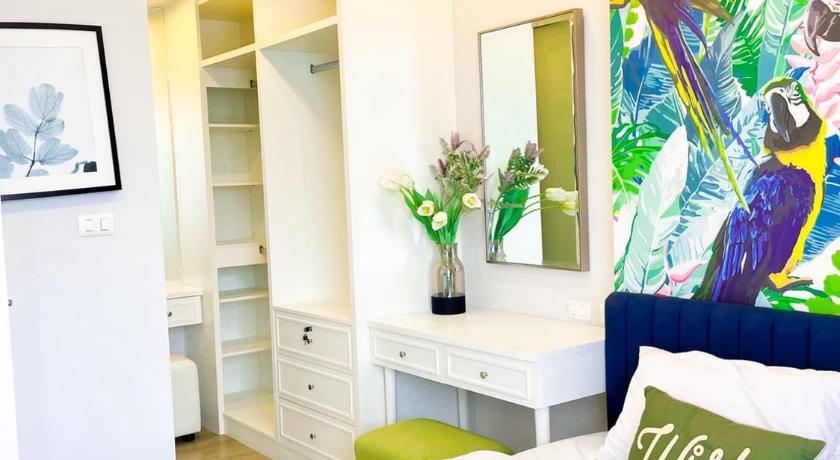 Exclusive condo & Seaview