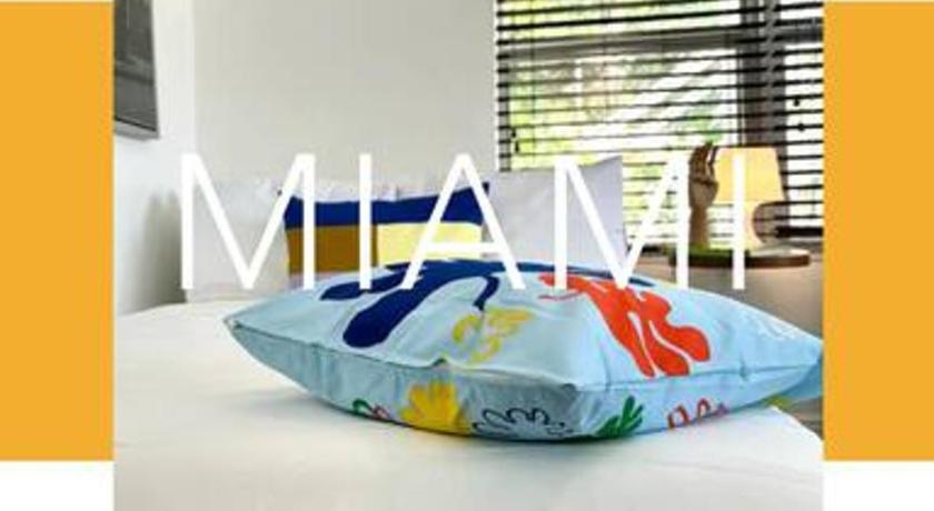 B01 Minutes from the beach Studio Midtown Wynwood