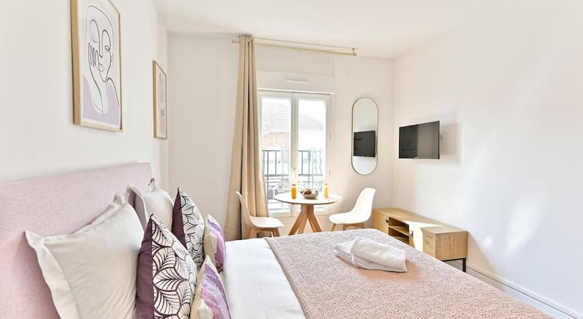 Magnifique studio neuf au centre de Montreuil - II