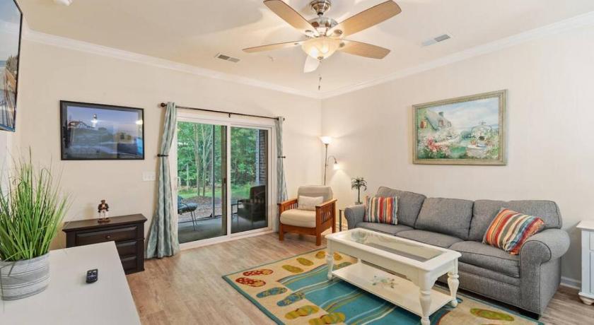 1st Floor - Dog Friendly - 4 beds - Resort Pools by myBeach Vacation Rentals