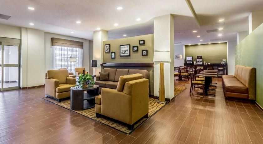 Sleep Inn & Suites