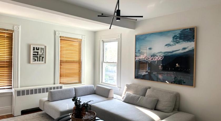 Sweet Escape, 2BR apt in BEACH community, Only 1 hr to NYC!