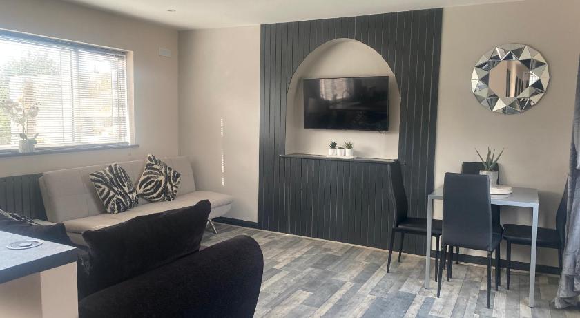 Rivendell spacious two bedroom 1st floor flat