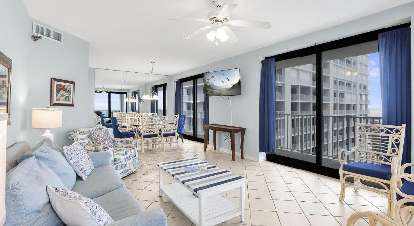 Windward Pointe 801- East corner-unit beachfront