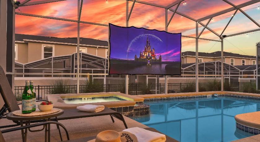 Free waterpark Heated pool 20mins from Disney