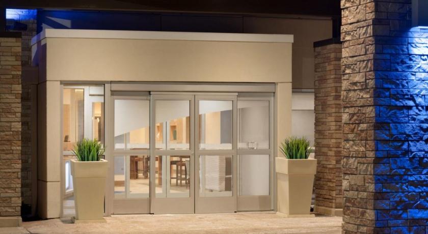 Holiday Inn Express Fayetteville-Fort Bragg
