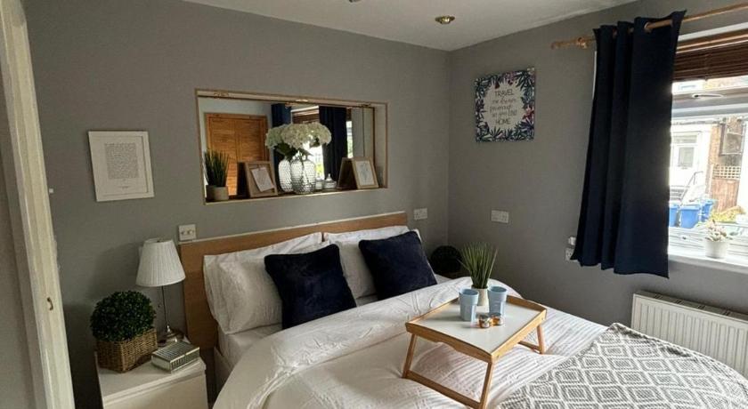 Amazing EN-SUITE Apartment in Finchley Central