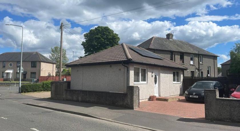 Cute Cottage Central Bathgate