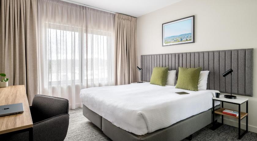 Quest Albury