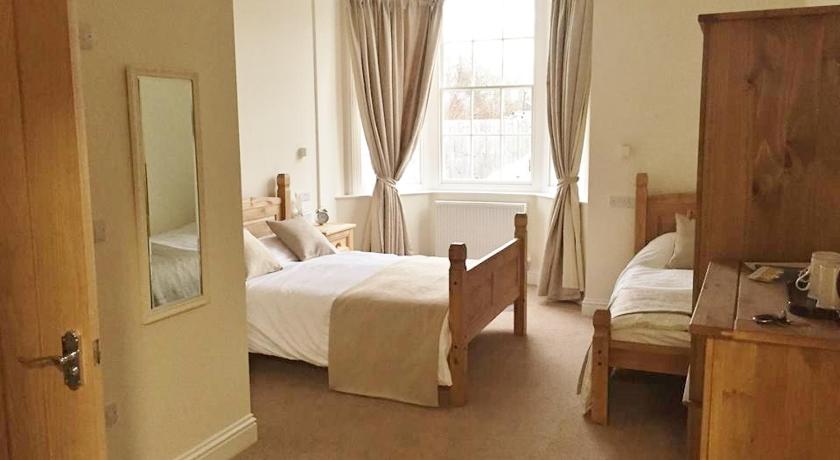 Three Crowns Guest House