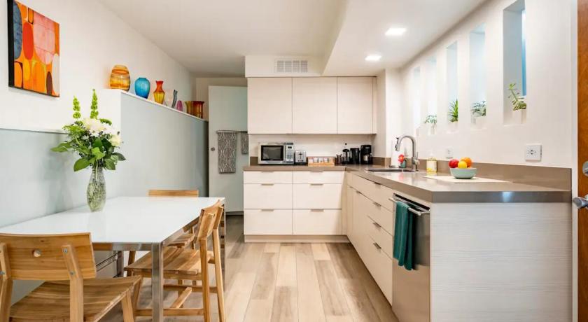 San Fran Zanadu - Private Garden Suite