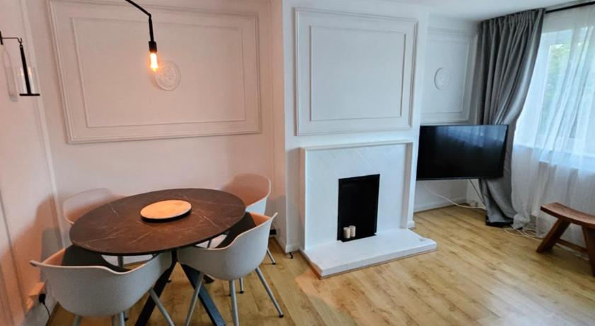 Wembley, Cosy 2 Bed Apa, Next to the park