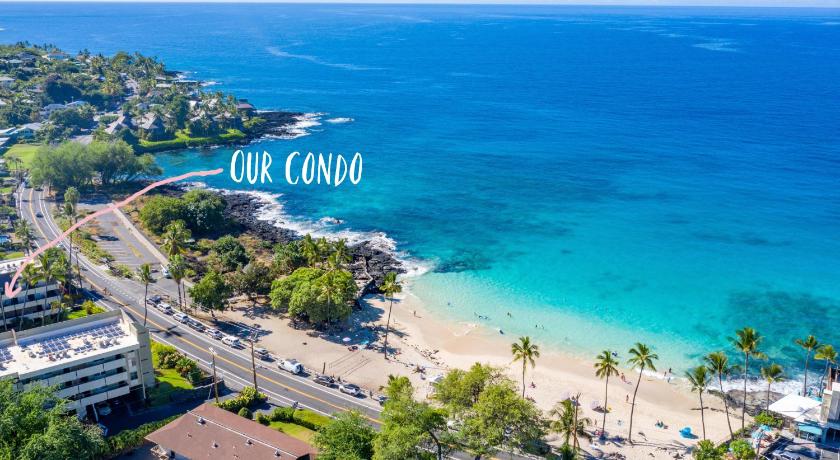 Direct oceanfront Magic Sands beach condo - Pool, AC, 2B2B, sleeps 6