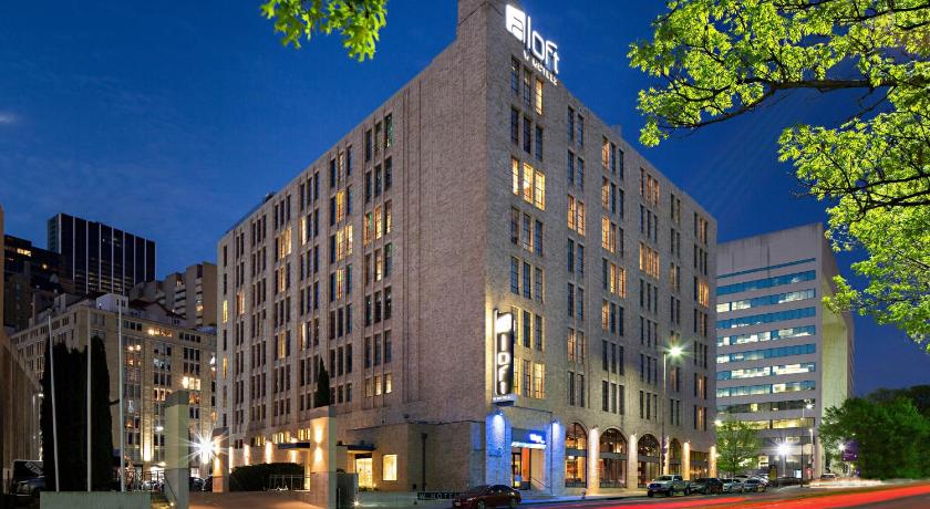 Aloft Dallas Downtown
