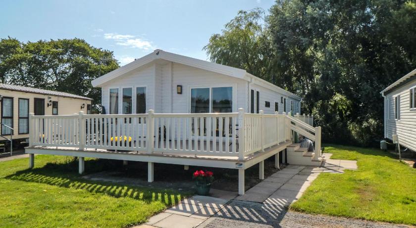 28 Finch