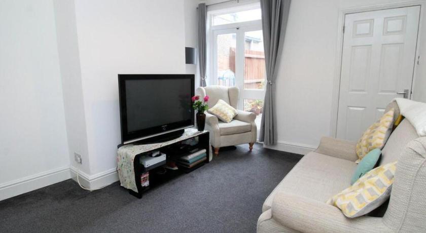 New Bilton House