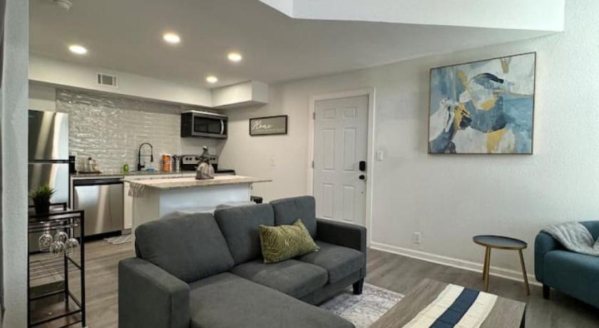 DT Dallas l LUXE Urban Escape l 2BD