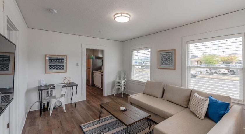 #StayInMyDistrict Bluebird Cottage Coos Bay