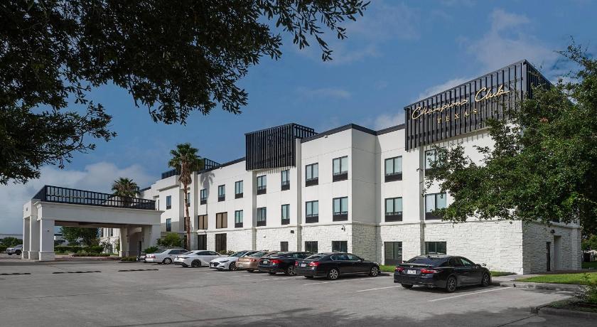 Champions Club and Hotel Houston Westchase