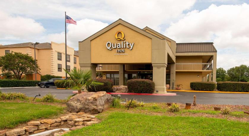 Quality Inn Monroe