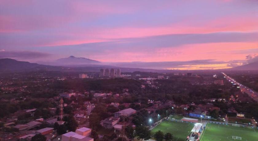 Ikiru Sanctuary - 1 King Bed with Mountain View