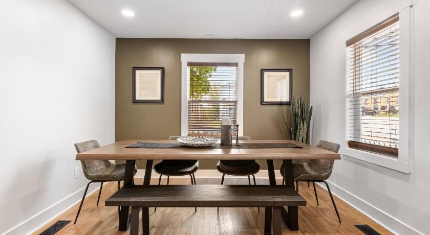 The Sweet Retreat Accessible Historic Home