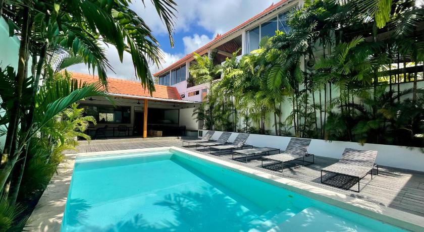 007 Surfhouse Bali