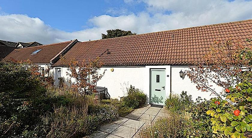 Charming Cottage For Share ,Private Double Room , Fast Fibre Optik Int, Free Parking, Garden