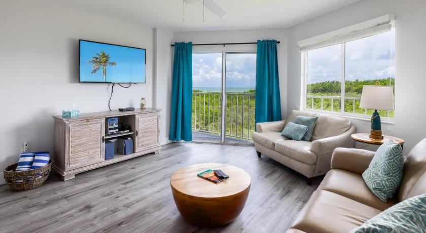 Nauti Hideaway Ocean Pointe 2314