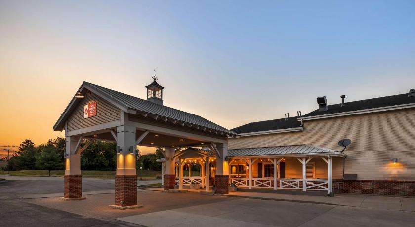 Best Western Plus University Park Inn and Suites