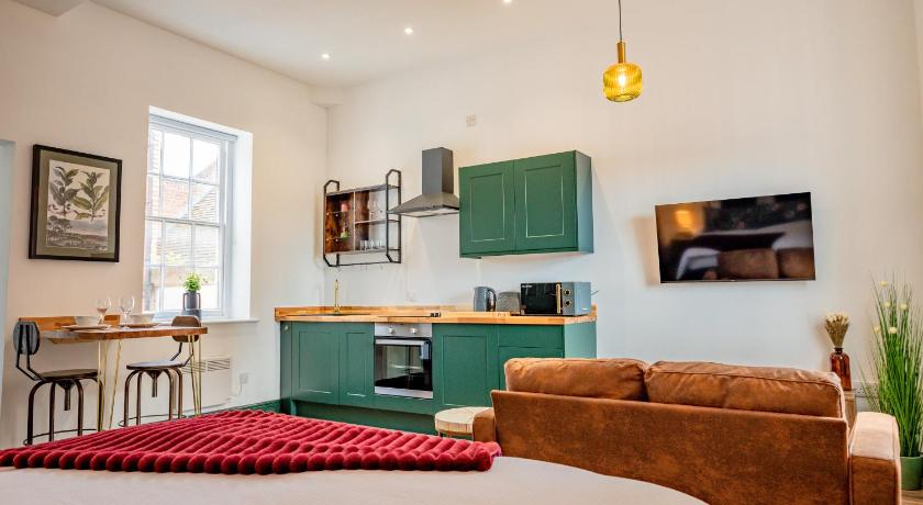 WhiskAwayStays Foregate Studio no 6