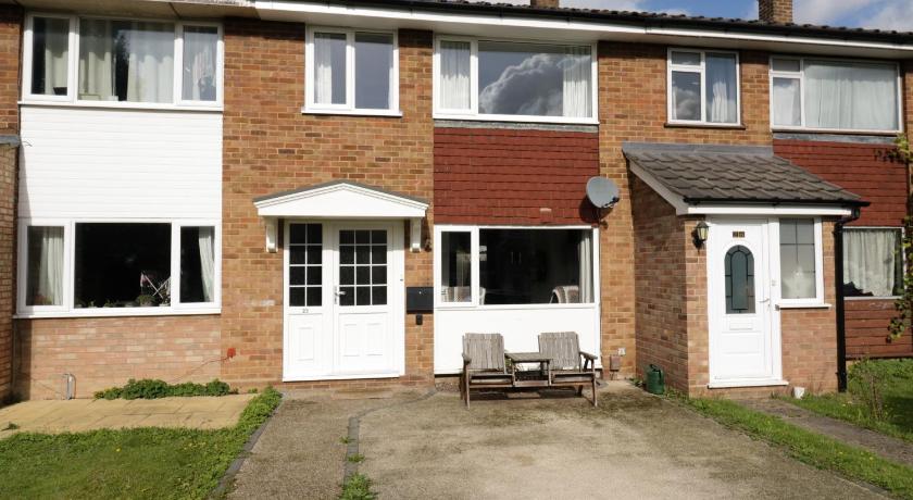 25 Resbury Close