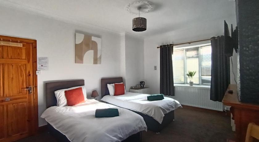 Geneva Cottage - close to Darlington train station