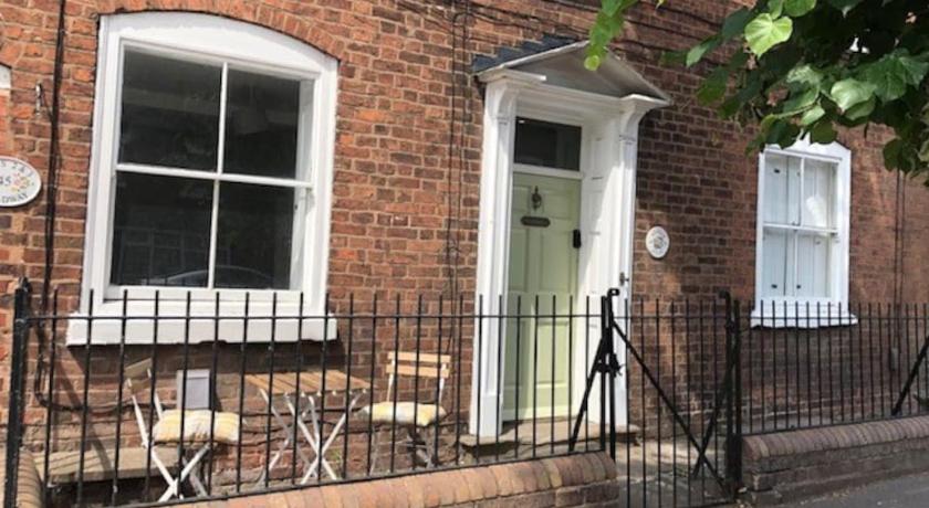 4 Bedroom Flat in Centre of Shifnal