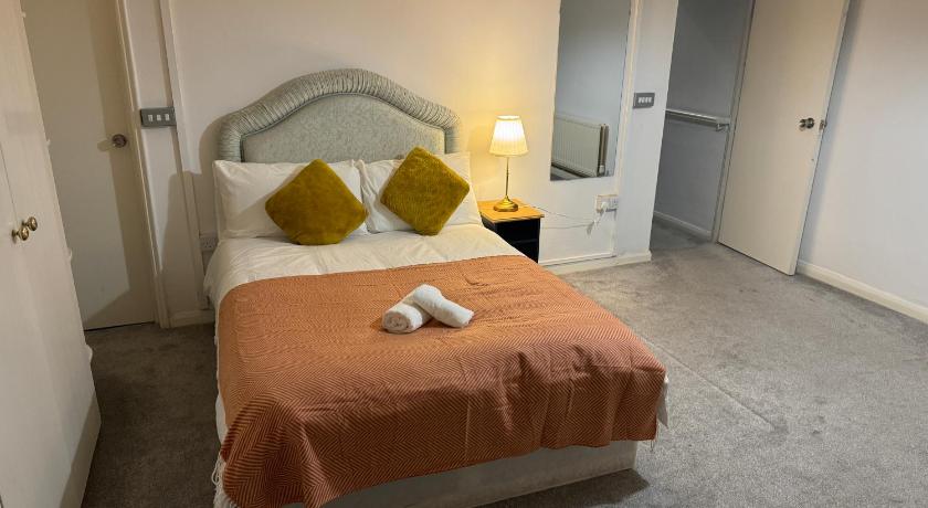 Modern En-Suite Rooms by Finsbury Park Station 8 mins to King's Cross by Tube