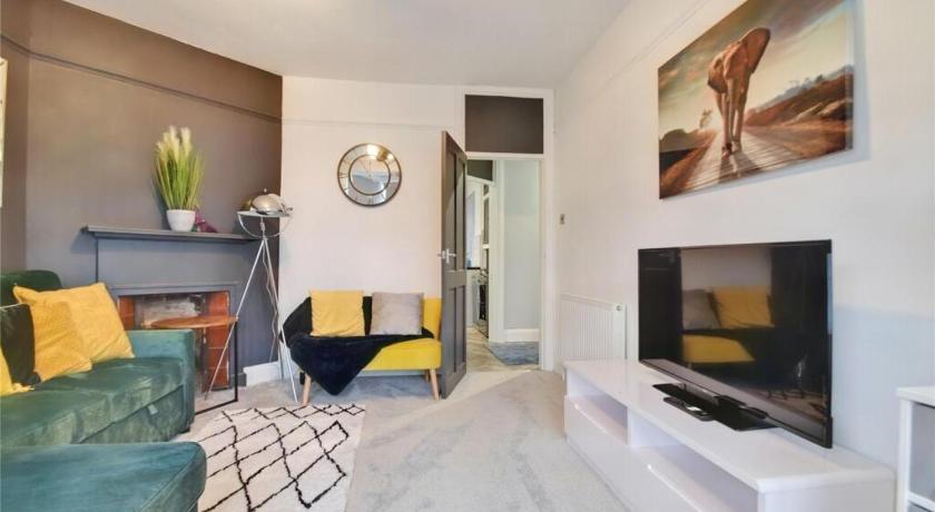 Kingsdown Apartment