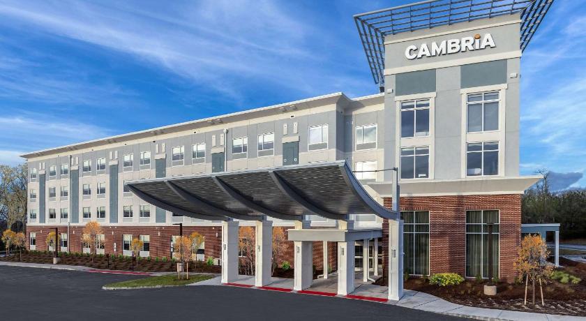 Cambria Hotel West Orange